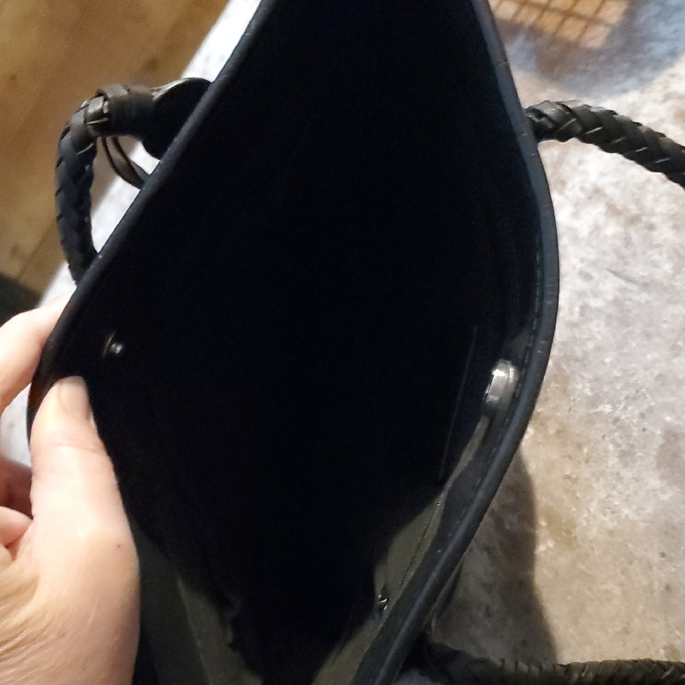 Brand NEW Black Structured Shoulder Bags with Leather and Textured Design - Picture 4 of 6